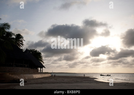 Cielo di sera in a Manda Bay in Kenya Africa Foto Stock