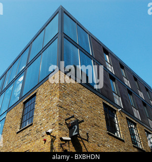 Ufficio moderno estensione del tetto alla fabbrica convertita a costruire il Borough South London REGNO UNITO Foto Stock