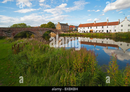 Fiume Tyne, Waterside, Haddington, East Lothian, Scozia, Agosto 2010 Foto Stock