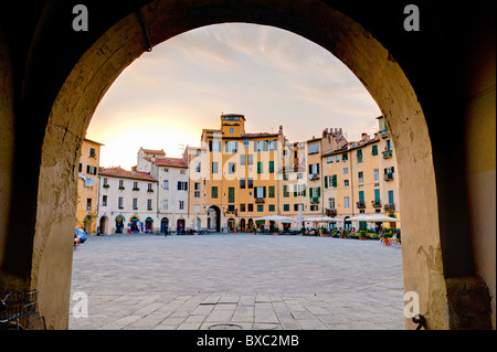 Piazza Anfiteatro Lucca Italia Italy Foto Stock