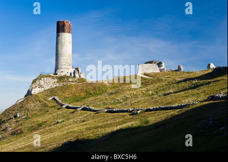 Rovine del Castello (XIV sec.) in Olsztyn, voivodato di Slesia, Polonia Foto Stock