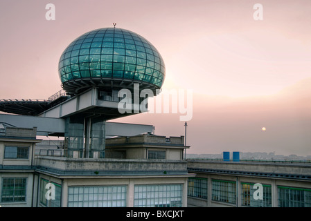 L'esclusivo spazio meeting, noto come la bolla (bolla) sul tetto del Lingotto di Torino Italia. Foto Stock