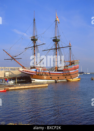 Mayflower II nave replica, Plymouth Rock, porto di Plymouth, Plymouth, Massachusetts, Stati Uniti d'America Foto Stock