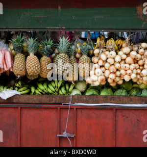 Produrre in un mercato aperto in San Jose Costa Rica Foto Stock