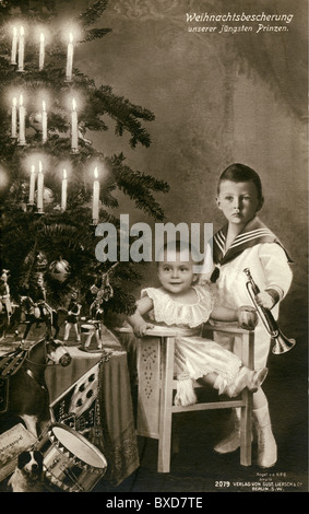 Hubertus, 30.9.1909 - 8.4.1950, Principe di Prussia, con suo fratello Federico, composizione fotografica, cartolina fotografica, 1912, , Foto Stock