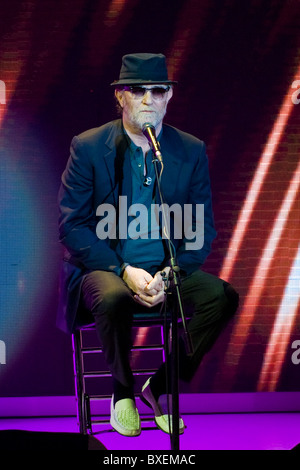 18.12.2010, Milano, " Che tempo che fa' di teletrasmissione. RAI 3 Francesco De Gregori Foto Stock