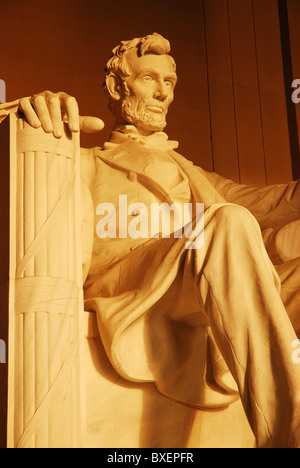 Close up di Abraham Lincoln presso il Lincoln Memorial a Washington DC Foto Stock