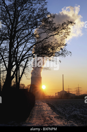 L'energia, la centrale nucleare di Niederaichbach, Essenbach, vicino a Landshut, Baviera, Germania, Additional-Rights-Clearance-Info-Not-Available Foto Stock