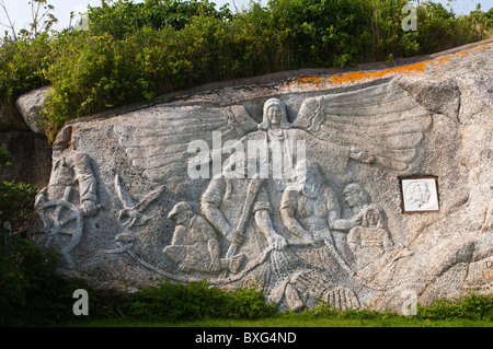 Nova Scotia, Canada. William E. deGarthe Fishermen's Memorial Monument, Peggy's Cove. Foto Stock