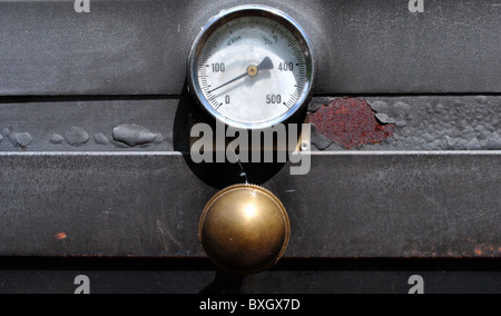 Termometro per alta temperatura forno per cuocere le schede di circuito Foto Stock