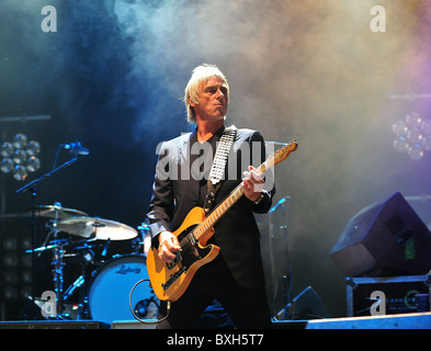 Paul Weller eseguendo in Jersey Live Festival Settembre 2010 Foto Stock