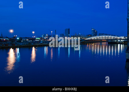 Heron Quays notte, Canary Wharf, Isle of Dogs, Tower Hamlets, East London REGNO UNITO Foto Stock