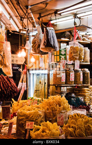 Aria aperta all'aperto con il mercato dei beni e delle merci nel centro cittadino di Hong Kong Cina Foto Stock