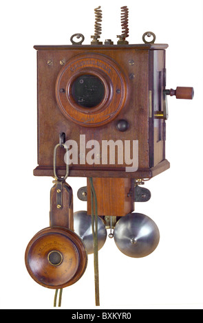 Tecnica, telefoni, telefono da parete "OB 1882", prodotto da C. F. Lewert, ricevitore prodotto da Siemens e Halske, Berlino, Germania, 1882, diritti aggiuntivi-clearences-non disponibili Foto Stock
