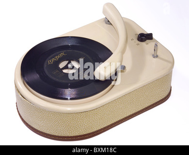 Technics, recite, Thorens, Svizzera, circa 1954, technic, technics, invenzione, storico, anni Cinquanta, 50, 20 ° secolo, braccio di tono, braccio di presa, braccia tono, singolo, Ciao Mary Lou, 45, audio, W. M. Weber, clipping, ritaglio, ritaglio, ritaglio, diritti aggiuntivi-clearences-non disponibile Foto Stock