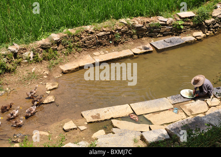 La zona intorno a Guilin nel sud della Cina Foto Stock