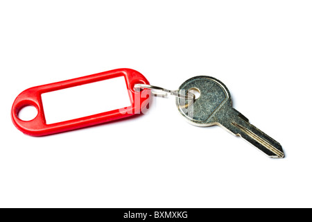 Tag vuoto e una chiave isolati su sfondo bianco Foto Stock