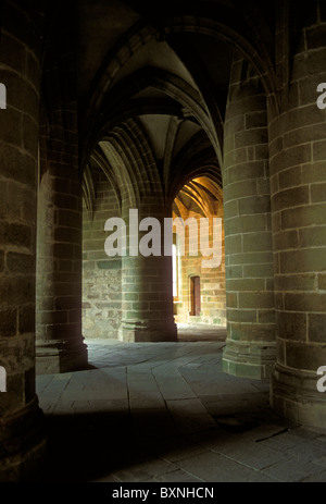 Cripta dei grandi pilastri, cripta, abbazia, Le Mont Saint Michel, Cattolica, abbazia francese, Bassa Normandia, Francia, Europa Foto Stock