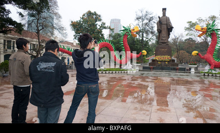 Ly tailandese alla statua in Indira Gandhi Park Foto Stock