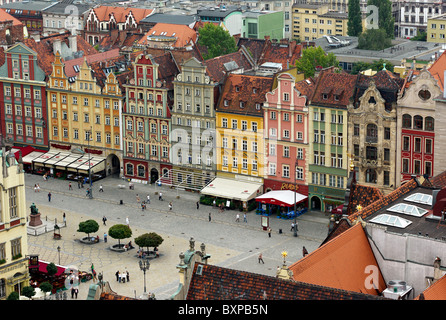 Vista del lato sud della piazza del mercato, Wroclaw, Polonia Foto Stock