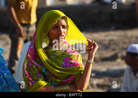 Bella ragazza indiana di Mumbai, India Foto Stock