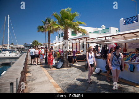 Marina Rubicon Craft Market, Playa Blanca, Lanzarote, Isole Canarie Foto Stock