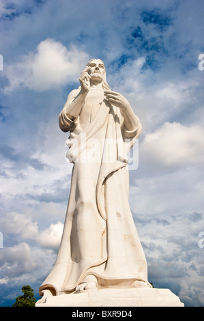 Statua del Cristo che domina la città di Havana a Cuba Foto Stock