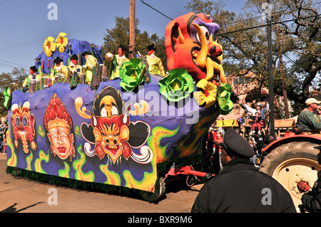 Galleggiante in cavalieri di Babilonia parade, Mardi Gras 2010, New Orleans, Louisiana Foto Stock