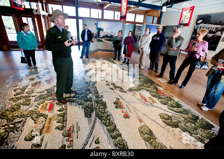 Mappa di mosaico nel centro di Wallace lobby, FDR Presidential Library, Hyde Park, New York Foto Stock