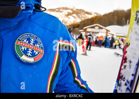 Maestro di sci, scuola di sci, Bardonecchia, provincia di Torino, Piemonte, Italia Foto Stock