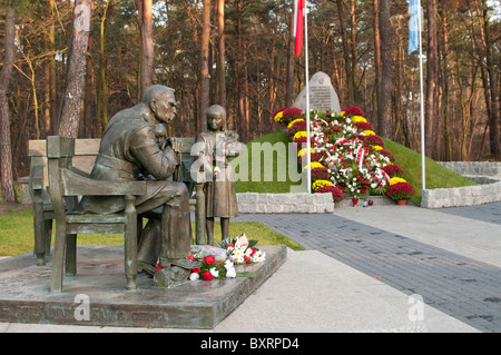 Sulejowek Polonia - Monumento di Josef Pilsudski - nazionale polacca di hero Foto Stock