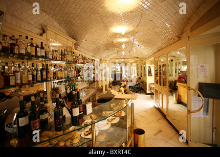 Caffè degli Specchi, Salita Pollaiuoli street, Genova, Liguria, Italia, Europa Foto Stock