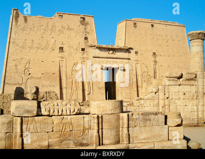 Tempio di Horus in Edfu Foto Stock