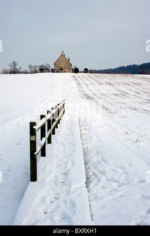 st huberts chiesa nella neve idsworth chalton hampshire inghilterra Foto Stock