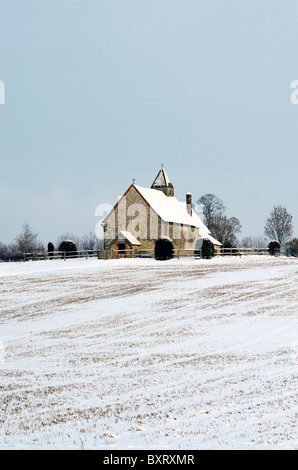 st huberts chiesa nella neve idsworth chalton hampshire inghilterra Foto Stock