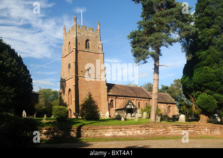 Il priorato di chiesa di San Pietro in Astley, Worcestershire, Inghilterra Foto Stock