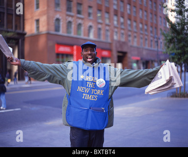 New York Times street venditore, Manhattan, New York, nello Stato di New York, Stati Uniti d'America Foto Stock