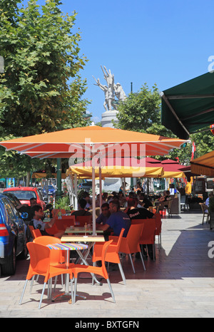 Francia, Savoie Rodano Alpi, Aix Les Bains, Cafe Foto Stock