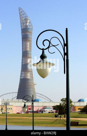 Asian Giochi Olimpici 2006 Torre di fiamma Doha in Qatar Khalifa Football Stadium Foto Stock