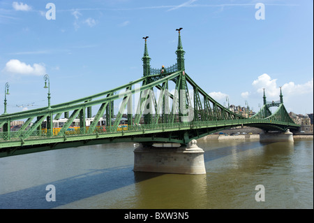 La libertà o Ponte della Libertà, Budapest, Ungheria Foto Stock