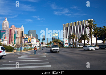 In corrispondenza di una intersezione sulla Strip di Las Vegas Foto Stock