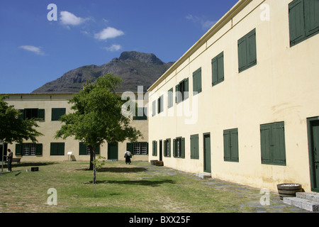 Castello di Buona Speranza, Cape Town, Sud Africa. Table Mountain in background. Costruito 1666 Foto Stock