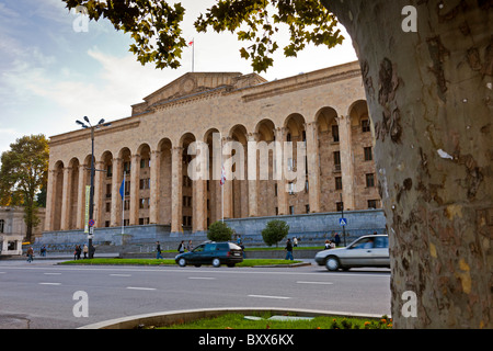 Il palazzo del parlamento, Rustavelis Gamziri, Tbilisi Georgia. JMH4030 Foto Stock