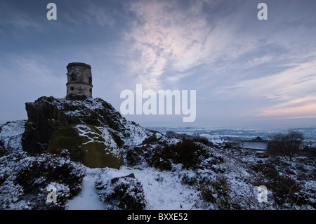 Sera d'inverno alla follia della tosatura Cop in Staffordshire / Cheshire confine Foto Stock