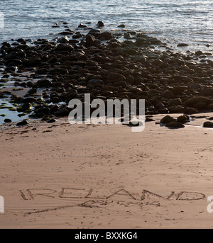 L'Irlanda scritto in sabbia, Waterville County Kerry Foto Stock