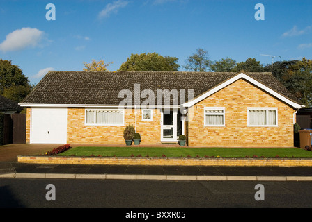 Anni Settanta bungalow Ipswich Suffolk REGNO UNITO Foto Stock