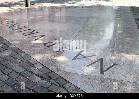 Homomonument gay monumento in Wester Markt in Amsterdam, Olanda Foto Stock