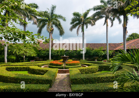 Cortile del centro storico Hotel El Convento Leon Nicaragua Foto Stock