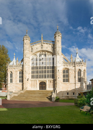 Alla Cappella di San Giorgio e Castello di Windsor. Fronte Ovest, tardo gotici da Henry Janyns e William Vertue Foto Stock