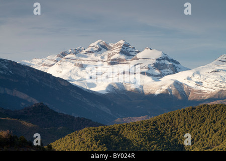 Las tres Sorores picchi -Añisclo, Monte Perdido e Marboré- , il Parco Nazionale di Ordesa e Monte Perdido, Huesca, Spagna Foto Stock